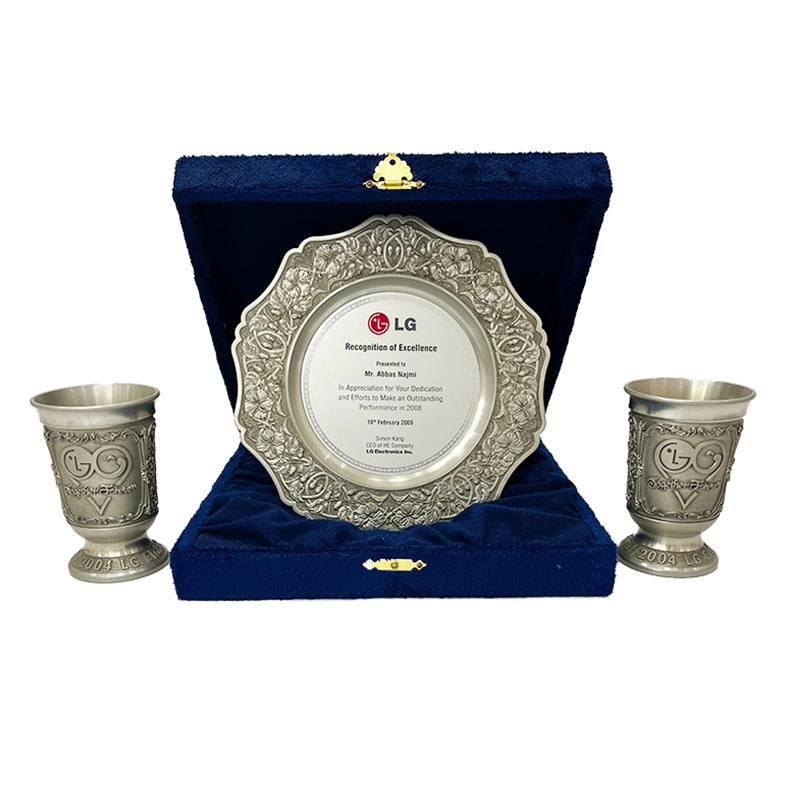 تقدیرنامه بین‌المللی LG به عباس نجمی – عملکرد برجسته در سال ۲۰۰۸