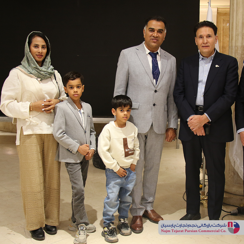 همایش کلور زمستان1403 باغ بهرامی